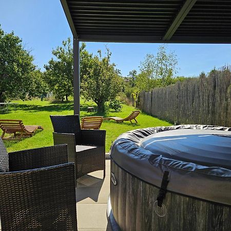 Holiday Home Znojmo W/ Wellness & Wine Экстерьер фото