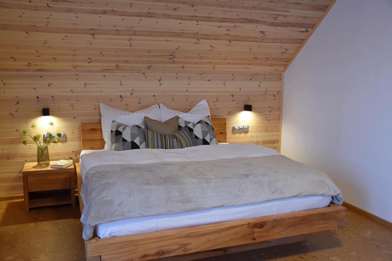 Holiday Home Znojmo W/ Wellness & Wine Экстерьер фото