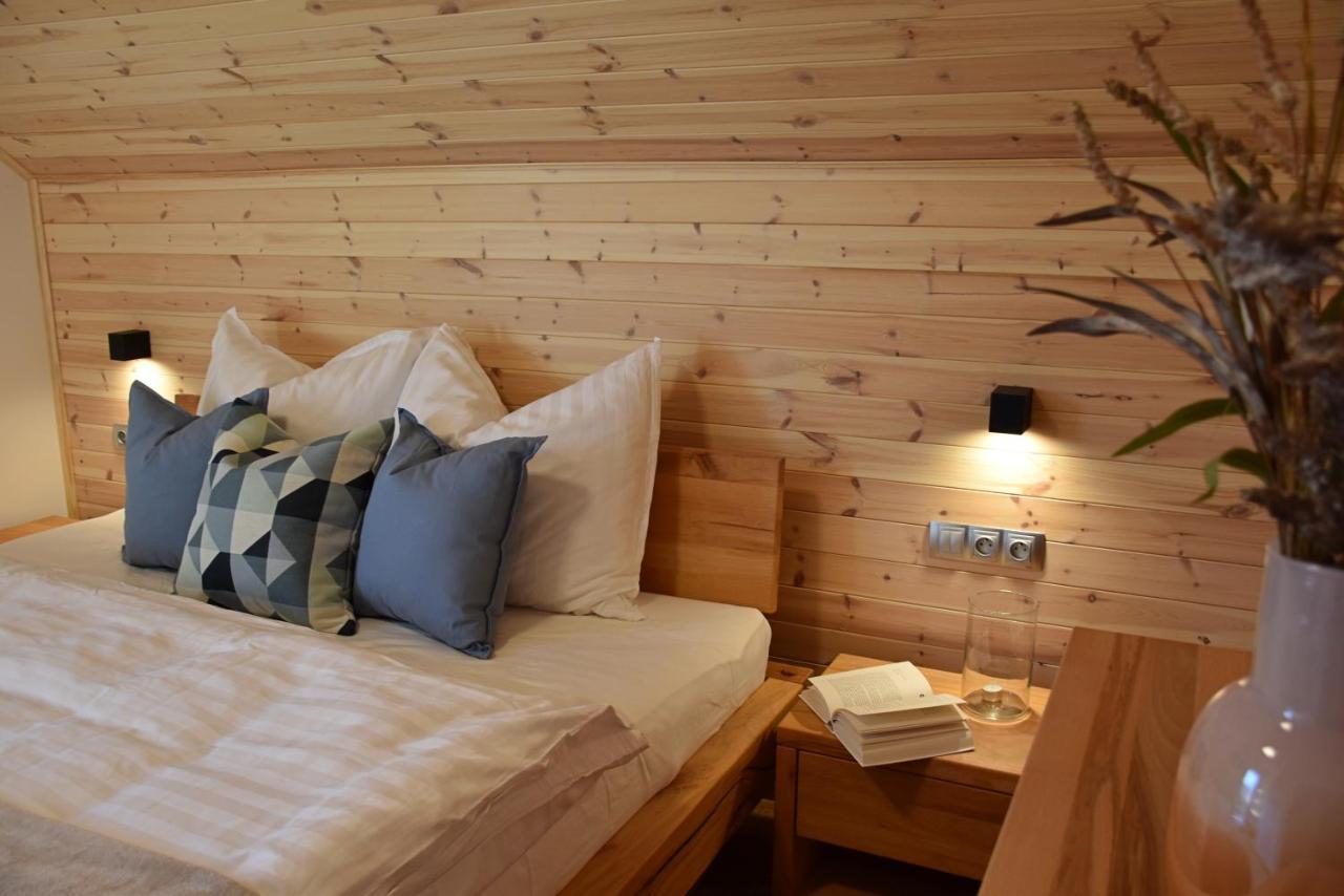 Holiday Home Znojmo W/ Wellness & Wine Экстерьер фото
